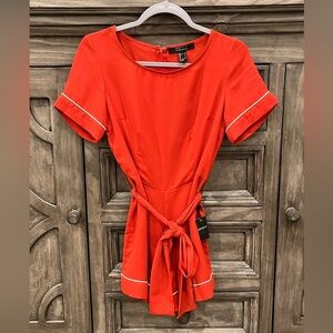 NWT Women’s FOREVER 21 Contemporary Red/White Short Sleeve Romper (Small)